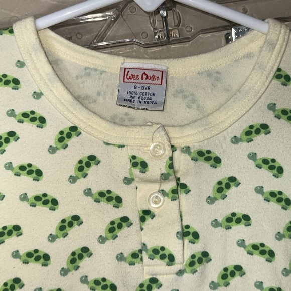 Wee muffin100% cotton turtle print pajama set size 8 - Picture 2 of 7